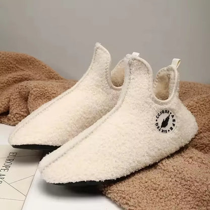 Winter Plush Slippers with Closed Toe and Non-Slip Sole